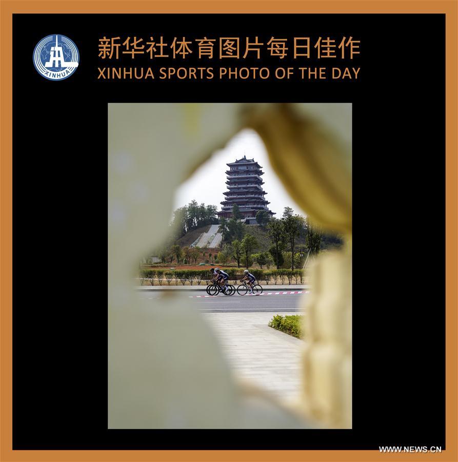 (SP)XINHUA SPORTS PHOTOS OF THE DAY