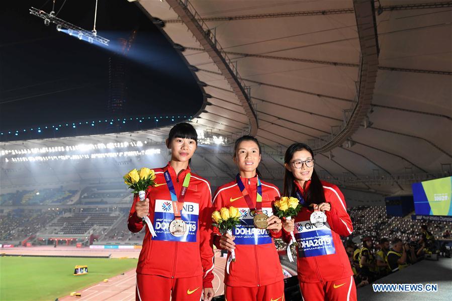 (SP)QATAR-DOHA-IAAF WORLD ATHLETICS CHAMPIONSHIPS-WOMEN'S 20KM RACE WALK-AWARDING CEREMONY