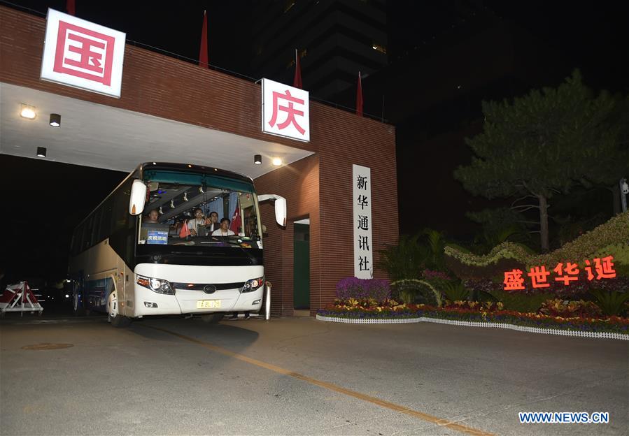 (PRC70Years)CHINA-BEIJING-NATIONAL DAY-CELEBRATIONS-JOURNALISTS-PREPARATION (CN)