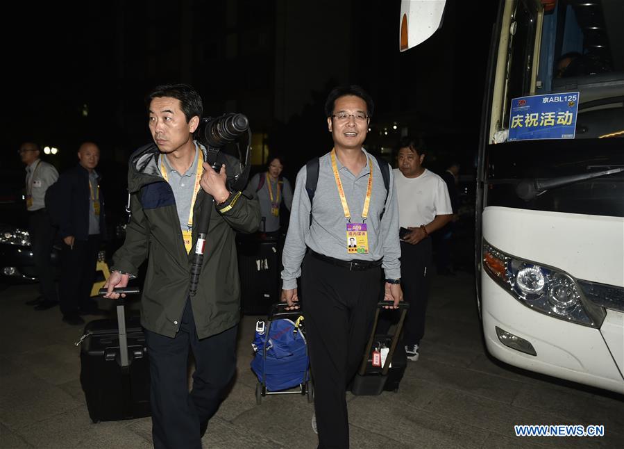 (PRC70Years)CHINA-BEIJING-NATIONAL DAY-CELEBRATIONS-JOURNALISTS-PREPARATION (CN)