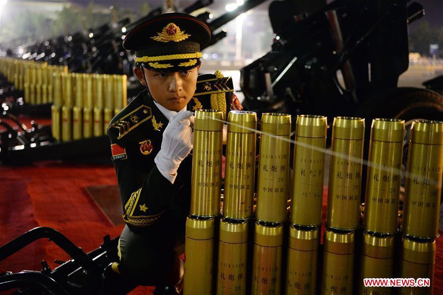 (PRC70Years)CHINA-BEIJING-NATIONAL DAY-CELEBRATIONS-PREPARATION (CN)