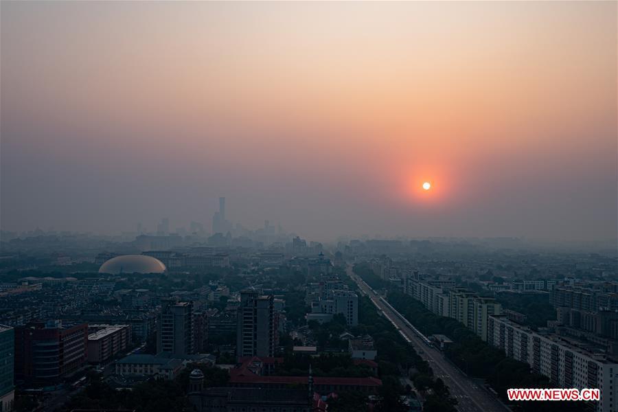 (PRC70Years)CHINA-BEIJING-NATIONAL DAY-CELEBRATIONS-PREPARATION (CN)