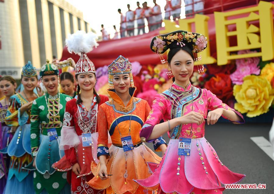 (PRC70Years)CHINA-BEIJING-NATIONAL DAY-CELEBRATIONS-PREPARATION (CN)