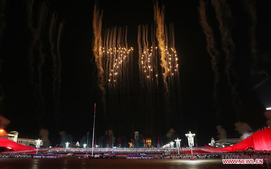 (PRC70Years)CHINA-BEIJING-NATIONAL DAY-CELEBRATIONS-EVENING GALA (CN)