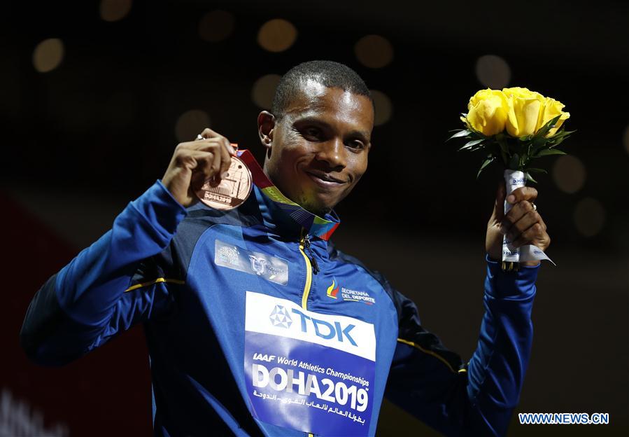 (SP)QATAR-DOHA-IAAF WORLD ATHLETICS CHAMPIONSHIPS-MEN'S 200M MEDAL CEREMONY 