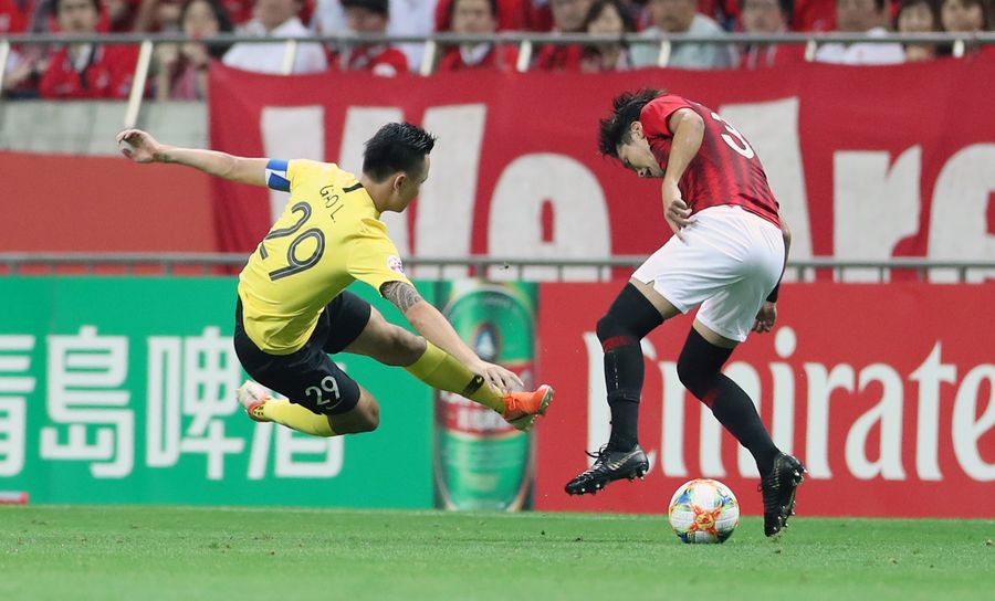 Urawa wins 2-0 at home against Guangzhou Evergrande Taobao in 1st