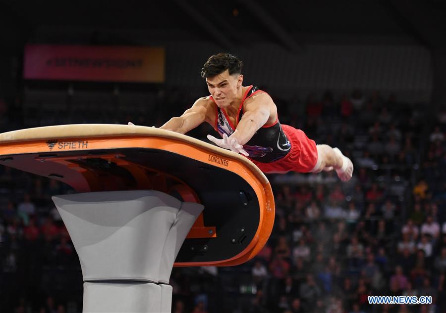 (SP)GERMANY-STUTTGART-FIG-ARTISTIC GYMNASTICS WORLD CHAMPIONSHIPS-MEN'S QUALIFICATIONS