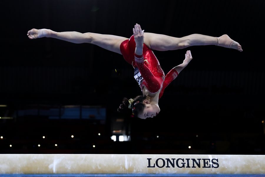 USA wins 5th consecutive women s team world title China eyes