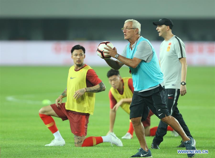 (SP)CHINA-GUANGZHOU-SOCCER-2022 FIFA WORLD CUP QULIFIER-GROUP A-CHN VS GUM-TRAINING SESSION