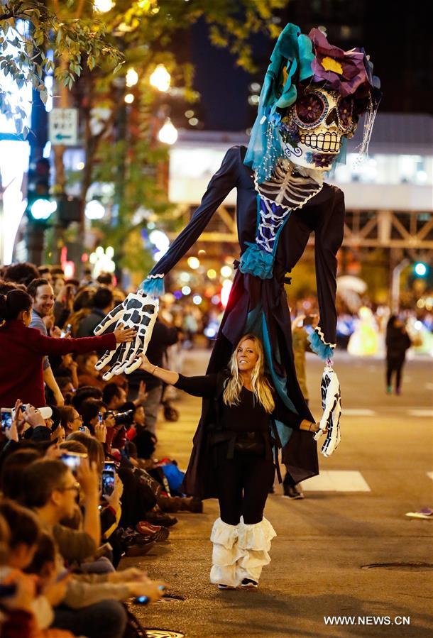 Art in the Dark Parade held in downtown Chicago Xinhua English.news.cn