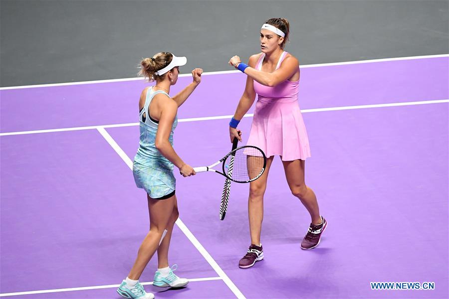 (SP)CHINA-SHENZHEN-TENNIS-WTA TOUR FINALS-DOUBLES (CN)