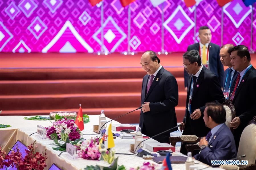 THAILAND-BANGKOK-ASEAN SUMMIT-PLENARY SESSION