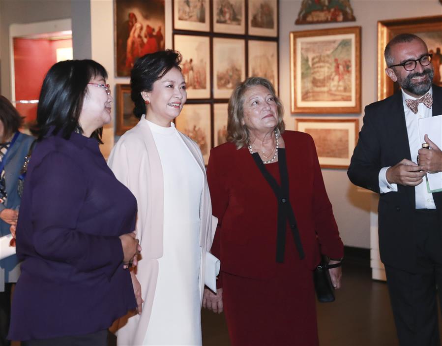 GREECE-ATHENS-PENG LIYUAN-MUSEUM-VISIT