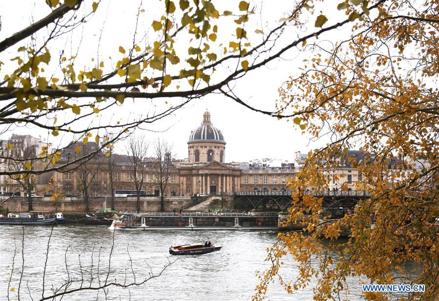 FRANCE-PARIS-AUTUMN SCENERY