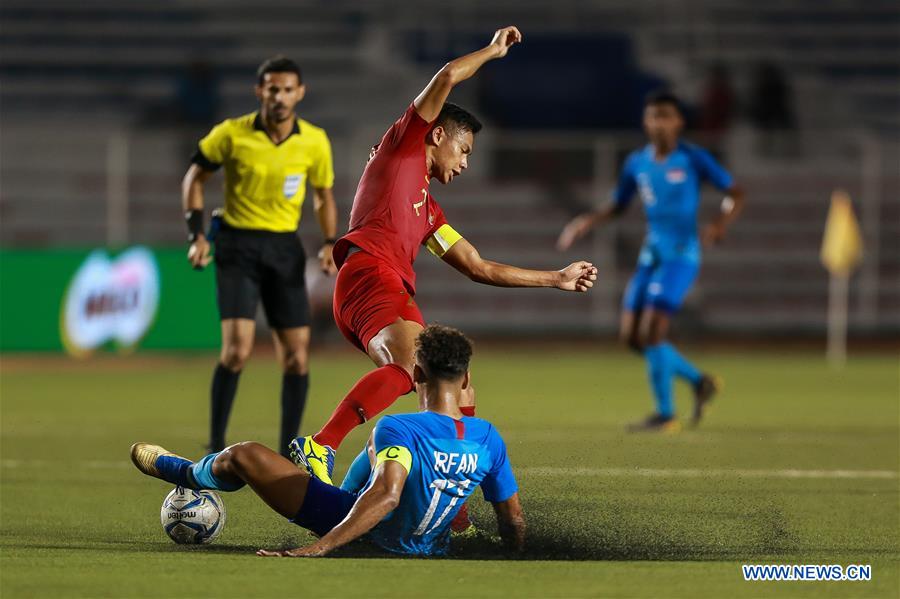 (SP)PHILIPPINES-MANILA-SEA GAMES-SOCCER-SINGAPORE VS INDONESIA