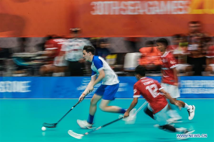 (SP)PHILIPPINES-QUEZON CITY-SEA GAMES-MEN'S FLOORBALL-SINGAPORE VS INDONESIA