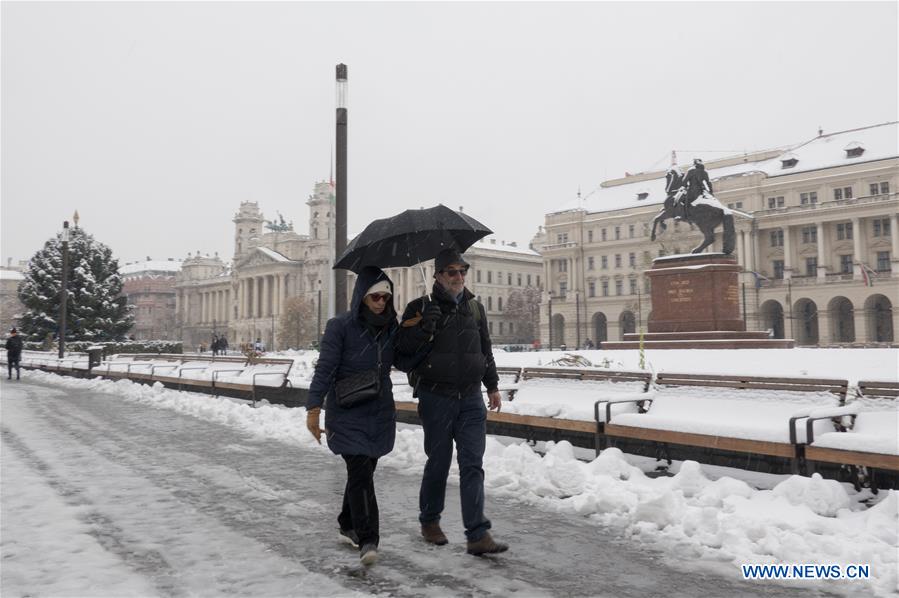 HUNGARY-BUDAPEST-FIRST WINTER SNOW