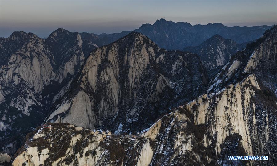 CHINA-SHAANXI-MOUNT HUASHAN-SUNSET (CN)