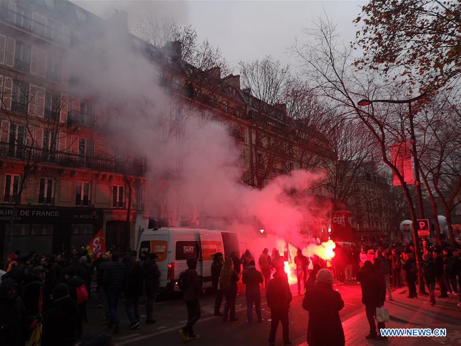 FRANCE-PARIS-NATIONWIDE STRIKE-PENSION REFORM