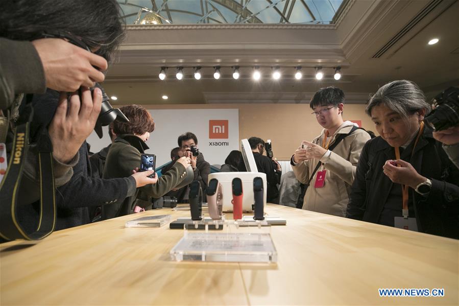 JAPAN-TOKYO-XIAOMI-SMARTPHONE-LAUNCH CEREMONY