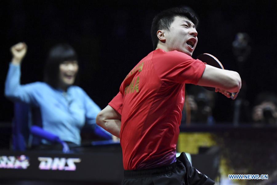(SP)CHINA-ZHENGZHOU-TABLE TENNIS-ITTF WORLD TOUR GRAND FINALS-MEN'S SINGLES-QUARTERFINALS (CN)