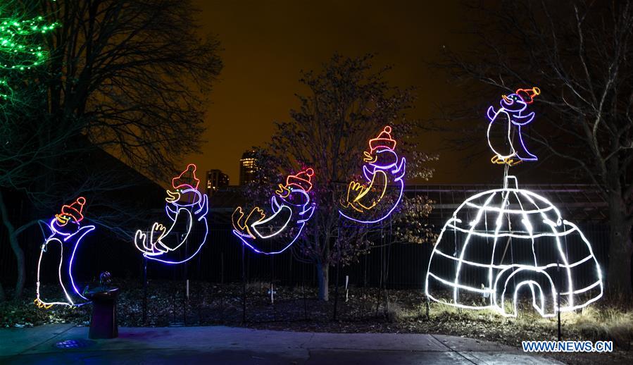 U.S.-CHICAGO-LINCOLN PARK ZOO-LIGHTS