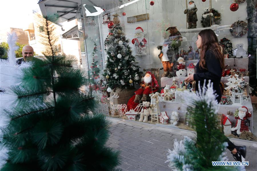 MIDEAST-HAIFA-CHRISTMAS-SANTA CLAUS