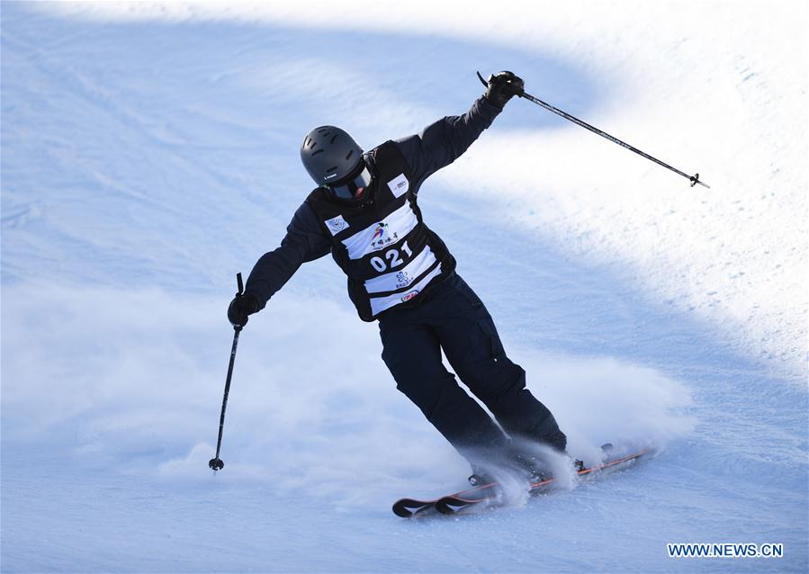 (SP)CHINA-CHONGLI-SKI-FIS-FREESKI HALFPIPE-WORLD CUP-QUALIFICATION(CN)