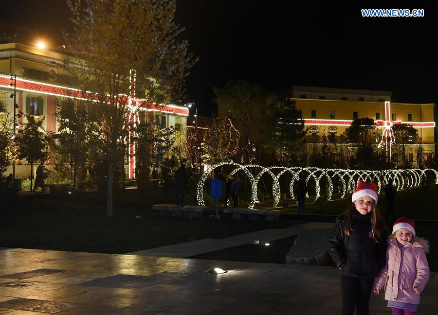 ALBANIA-TIRANA-CHRISTMAS-DECORATION