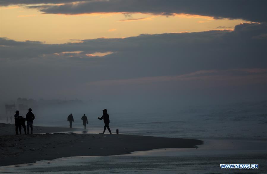 MIDEAST-GAZA CITY-BEACH