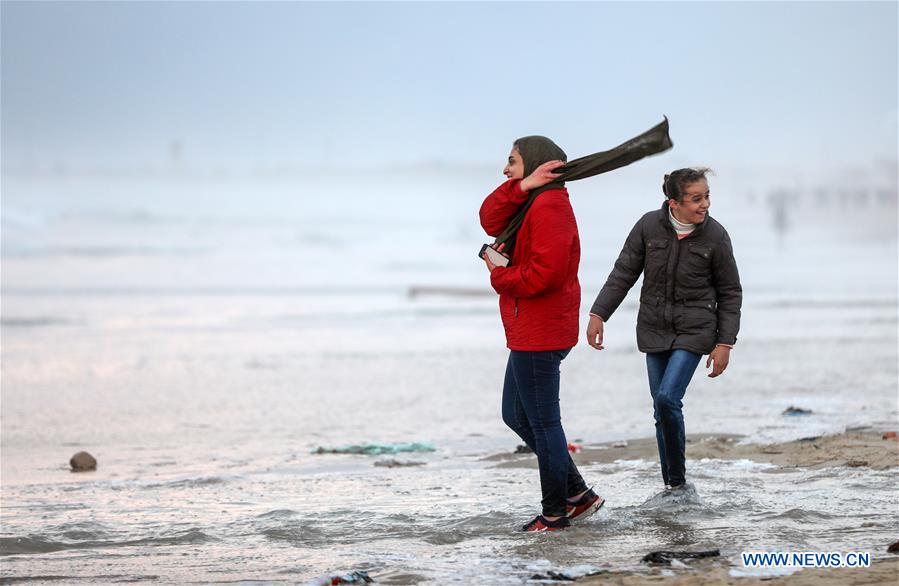 MIDEAST-GAZA CITY-BEACH