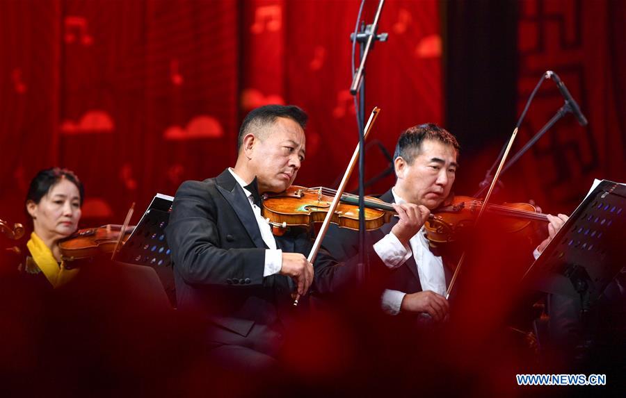 CHINA-LHASA-NEW YEAR CONCERT(CN)