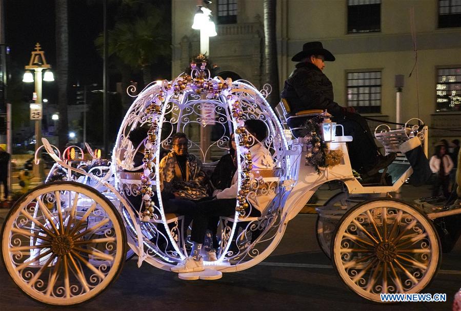 U.S.-CALIFORNIA-RIVERSIDE-FESTIVAL OF LIGHTS