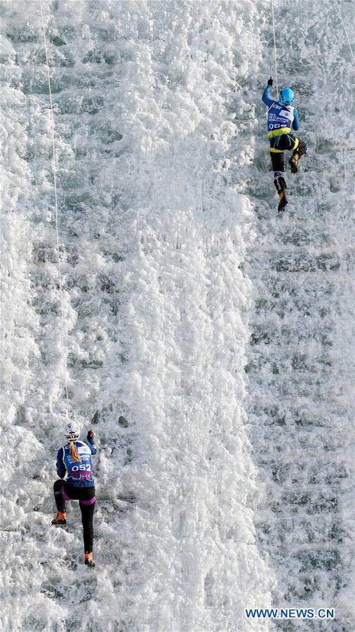 (SP)CHINA-CHANGCHUN-ICE CLIMBING-UIAA WORLD CUP(CN)