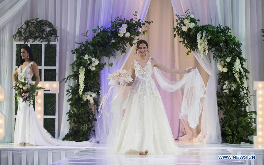 CANADA-TORONTO-WEDDING DRESS-BRIDAL SHOW