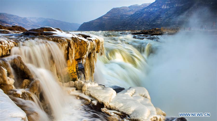 CHINA-SHAANXI-HUKOU WATERFALL-WINTER SCENERY (CN)