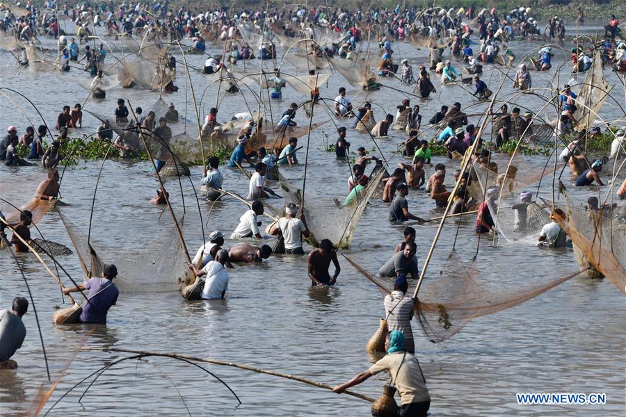 INDIA-ASSAM-COMMUNITY FISHING