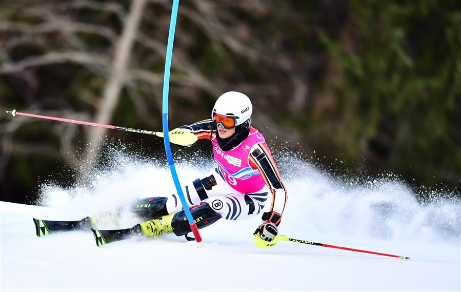 (SP)SWITZERLAND-LES DIABLERETS-WINTER YOG-ALPINE SKIING-WOMEN'S SLALOM