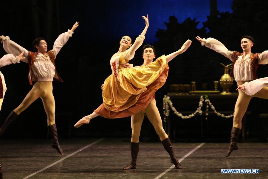 Shanghai Ballet makes NYC debut with Grand Swan Lake Xinhua English