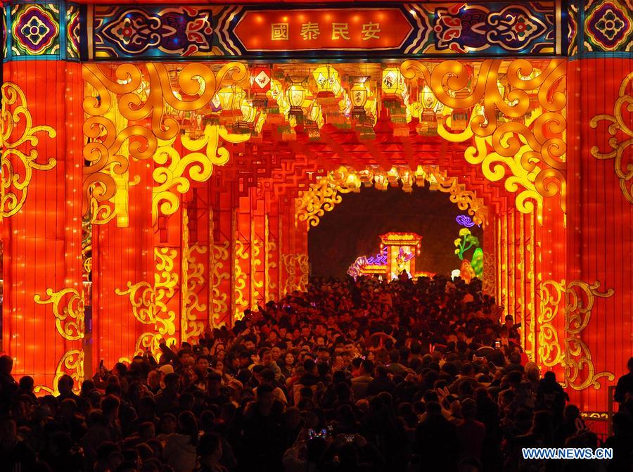 CHINA-SICHUAN-ZIGONG-LANTERN SHOW (CN)