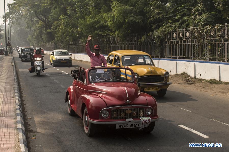 INDIA-KOLKATA-VINTAGE CAR RALLY