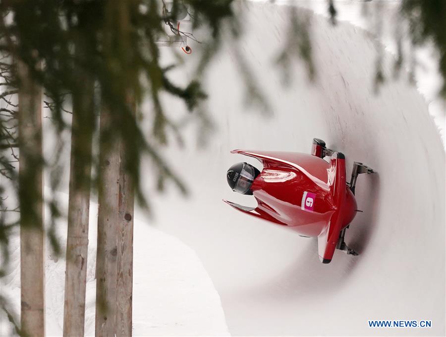 (SP)SWITZERLAND-ST. MORITZ-WINTER YOG-BOBSLEIGH-WOMEN'S MONOBOB