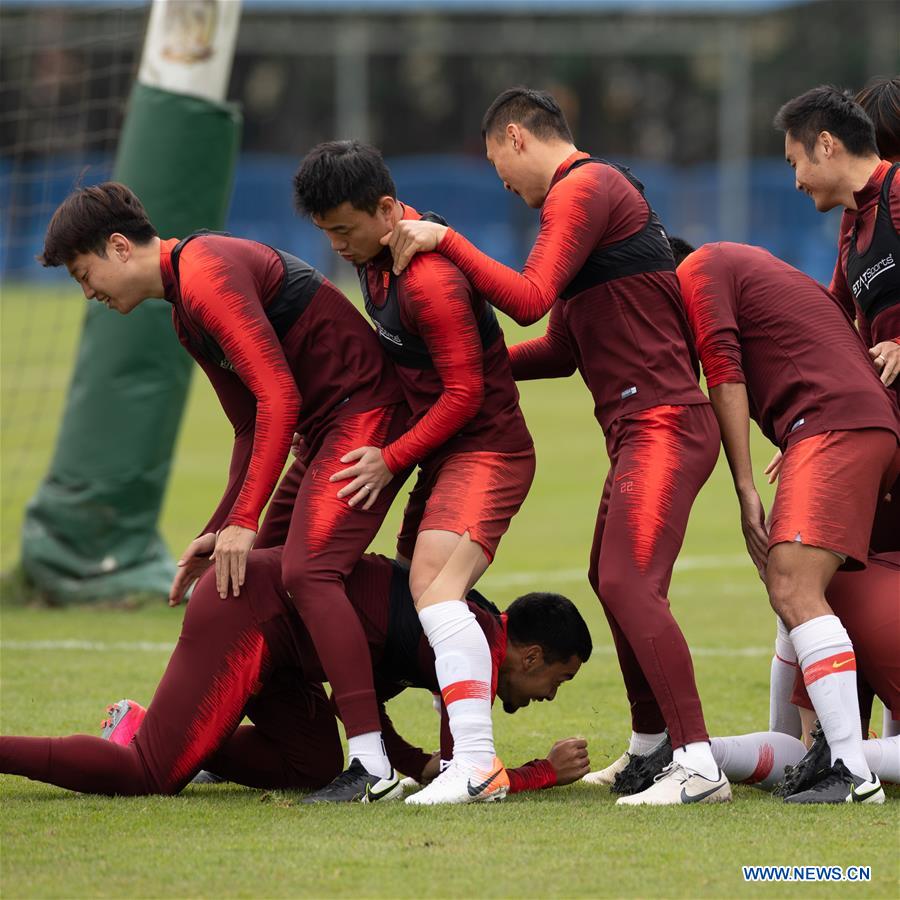 (SP)CHINA-FOSHAN-FOOTBALL-TEAM CHINA-TRAINING