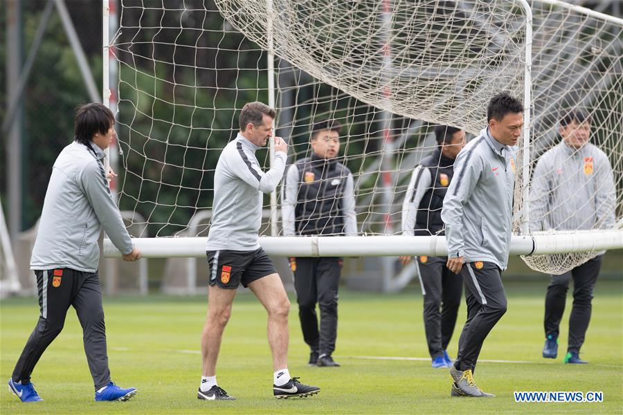 (SP)CHINA-FOSHAN-FOOTBALL-TEAM CHINA-TRAINING