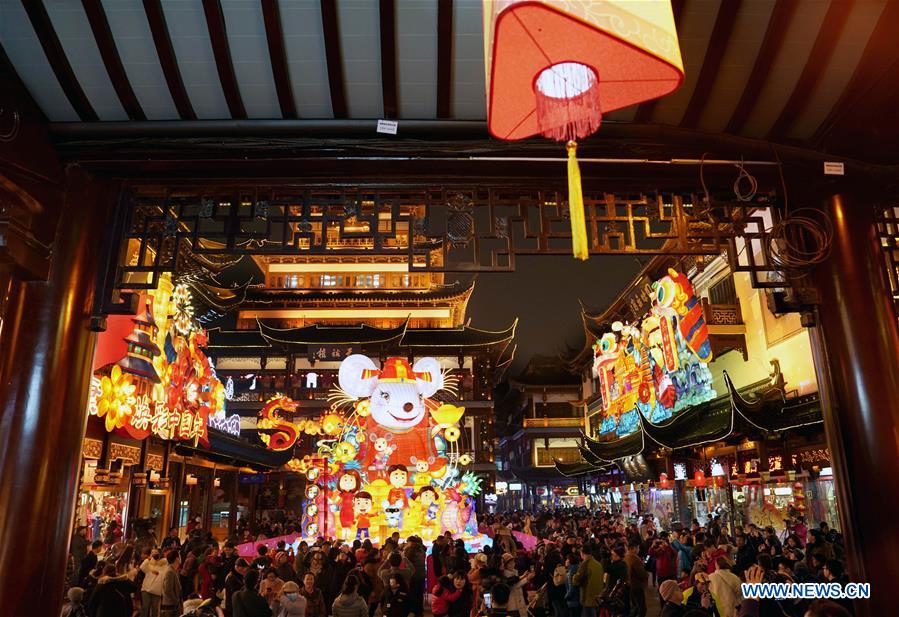 CHINA-SHANGHAI-YUYUAN GARDEN-LANTERNS (CN)