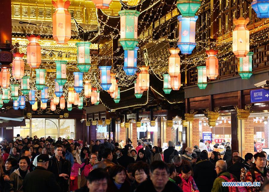 CHINA-SHANGHAI-YUYUAN GARDEN-LANTERNS (CN)