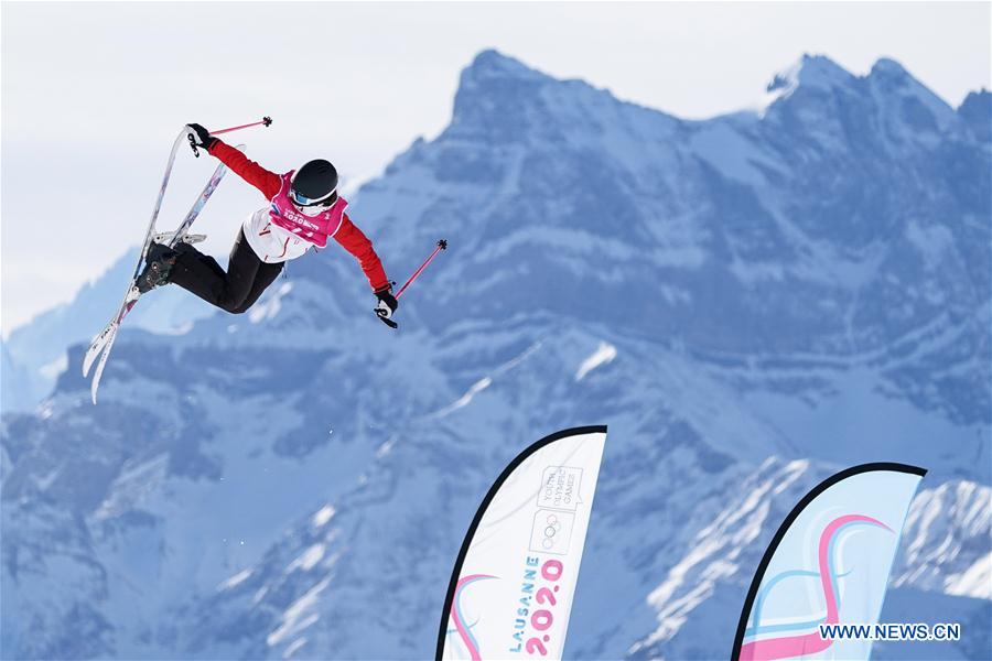 (SP)SWITZERLAND-LEYSIN-WINTER YOG-FREESTYLE SKIING-WOMEN'S FREESKI BIG AIR