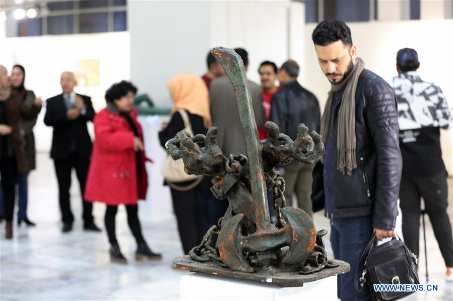 IRAQ-BAGHDAD-SCULPTURE-EXHIBITION