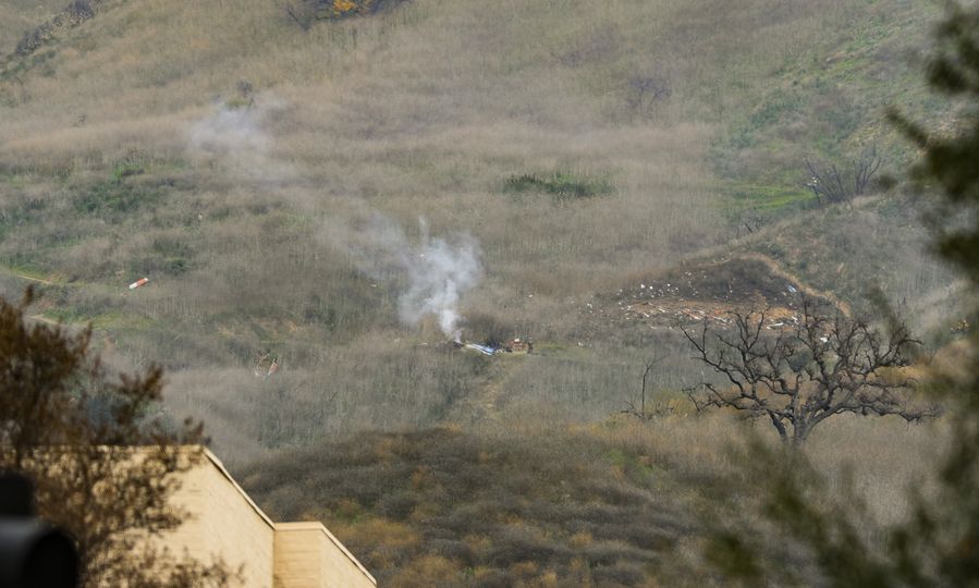 Feature Calabasas shocked by fatal helicopter crash killing Kobe