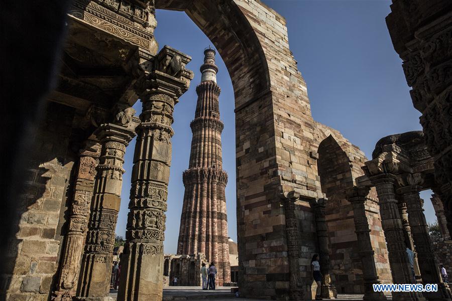 INDIA-NEW DELHI-WORLD HERITAGE-QUTUB MINAR